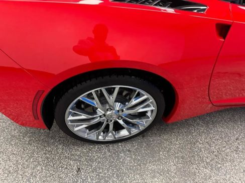 Used 2019 Chevrolet Corvette Stingray Coupe w/ Battery Protection Package RWD image 30