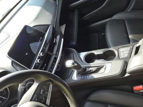 Used 2023 Cadillac CT4 Luxury image 11