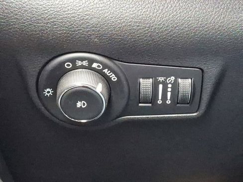 Certified 2022 Jeep Compass High Altitude image 28