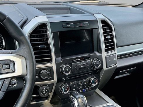 Used 2017 Ford F150 Lariat AWD/4WD image 8