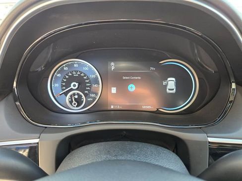 Used 2022 Genesis GV70 2.5T w/ Select Package image 22