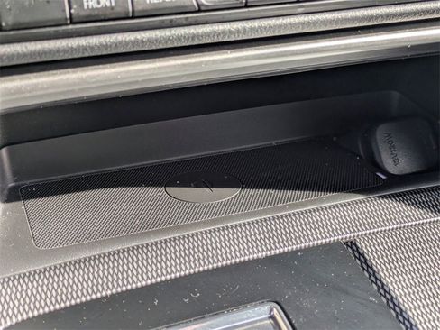 Used 2024 MAZDA CX-90 3.3 Turbo w/ Preferred Plus image 30