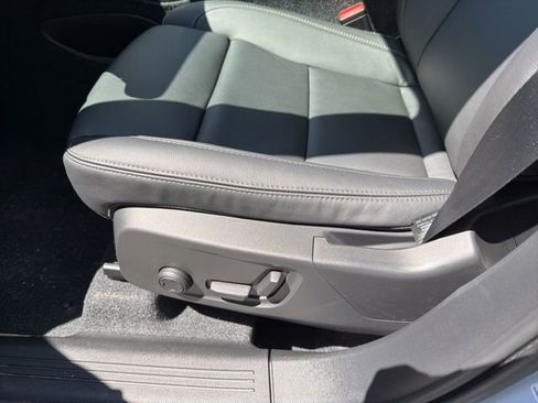New 2026 Volvo XC40 B5 Ultra w/ Protection Package Premier AWD/4WD image 14