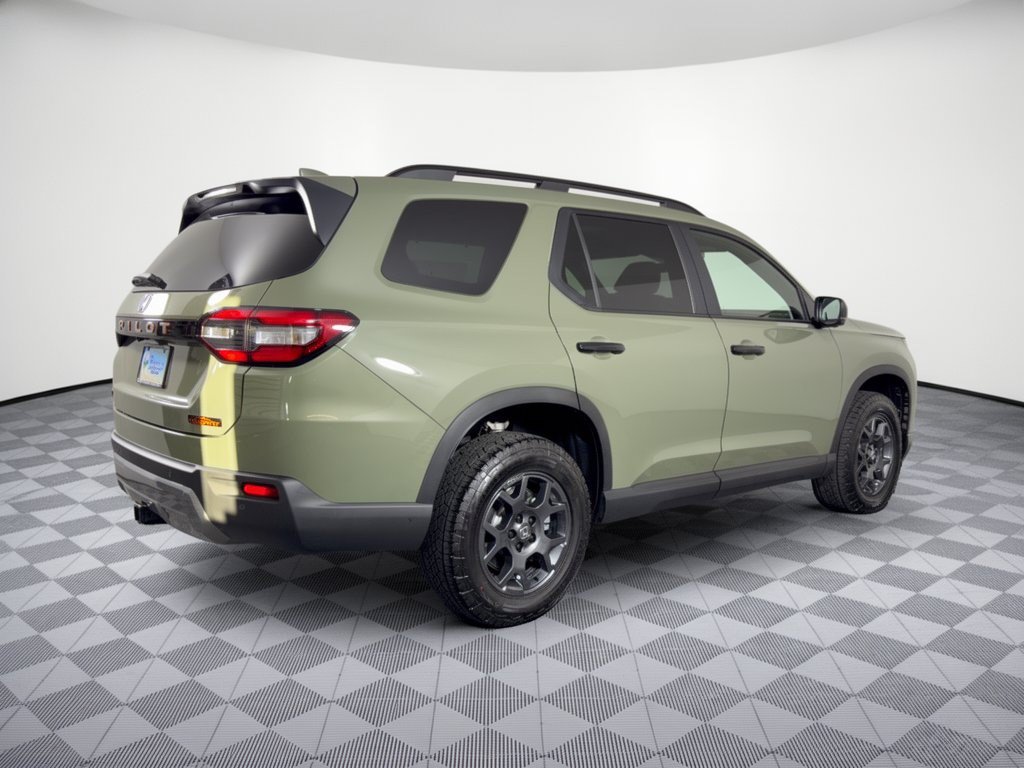 New 2026 Honda Pilot TrailSport image 9