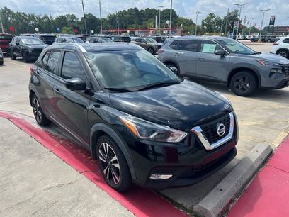 Used 2019 Nissan Kicks SR w/ SR Premium Package