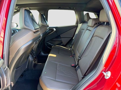 Used 2025 BMW X3 xDrive30i w/ Premium Package image 22