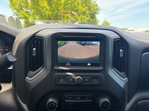 Used 2021 Chevrolet Silverado 1500 Custom Trail Boss AWD/4WD image 20