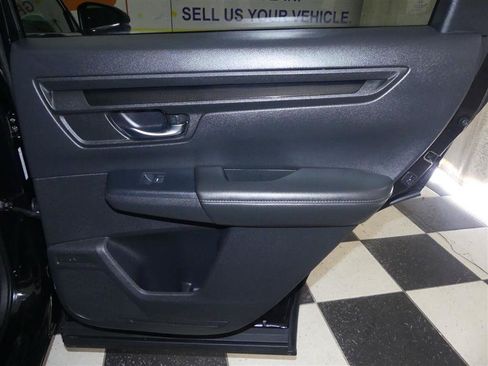 Used 2025 Honda CR-V LX image 23