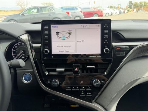 Used 2024 Toyota Camry XSE image 32