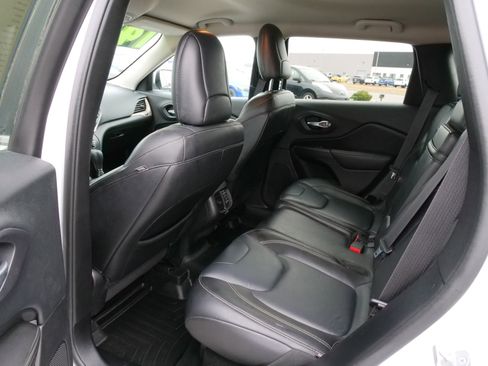 Used 2014 Jeep Cherokee Limited image 15