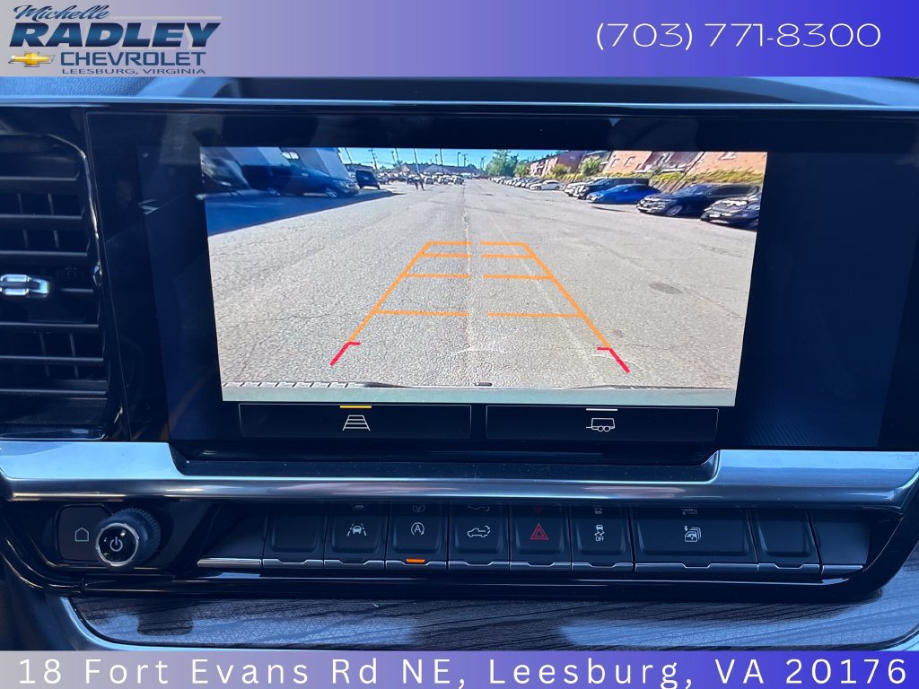 Used 2025 Chevrolet Silverado 1500 LT AWD/4WD image 18