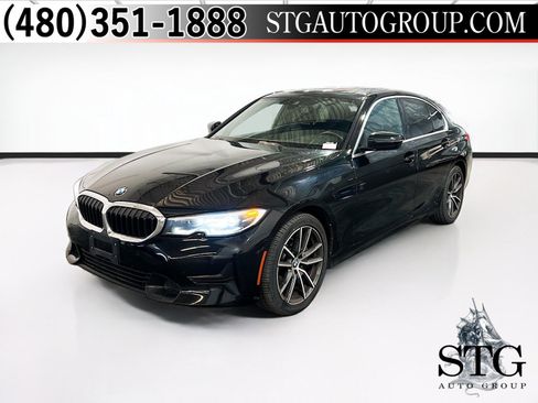 Used 2022 BMW 330i Sedan w/ Premium Package 2 RWD image 1