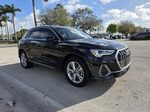 Used 2024 Audi Q3 2.0T Premium image 26