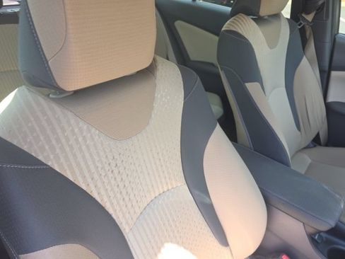 Used 2016 Toyota Prius Two FWD image 13