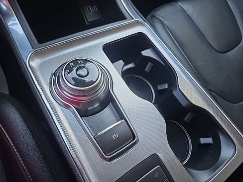 Used 2022 Ford Edge Titanium w/ Equipment Group 301A image 57