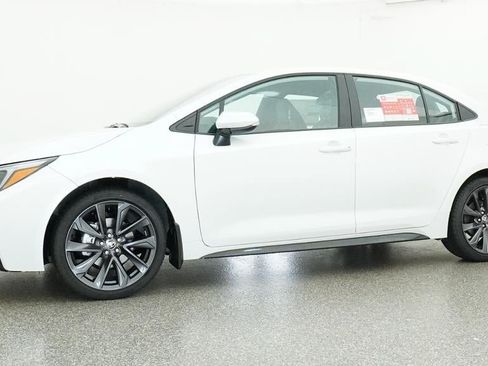 New 2026 Toyota Corolla SE FWD image 18