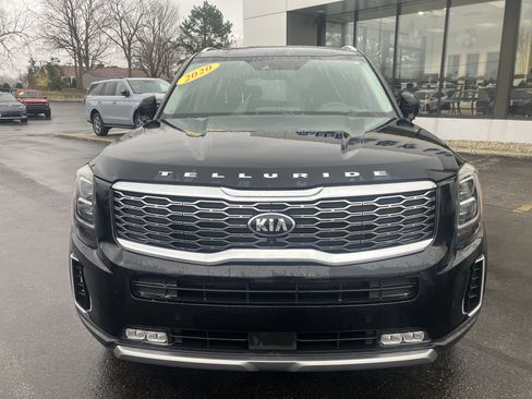 Used 2020 Kia Telluride SX w/ SX Prestige Package image 3
