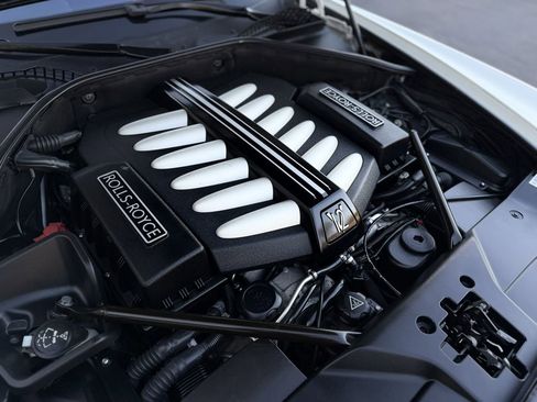 Used 2011 Rolls-Royce Ghost image 59