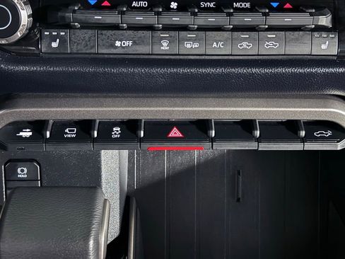 Used 2025 Toyota Tundra SR5 w/ Advanced Technology Package AWD/4WD image 38