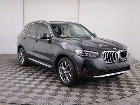 Used 2024 BMW X3 xDrive30i w/ Convenience Package w/ZPA image 3