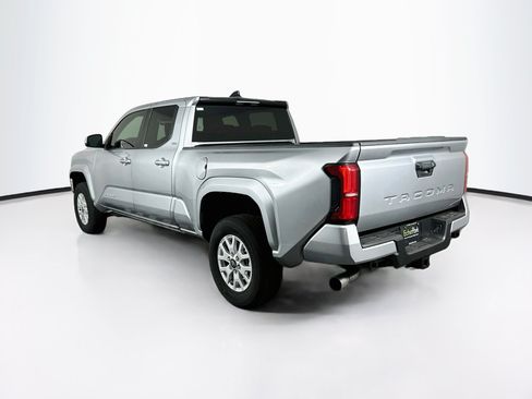 Used 2026 Toyota Tacoma SR5 RWD image 5