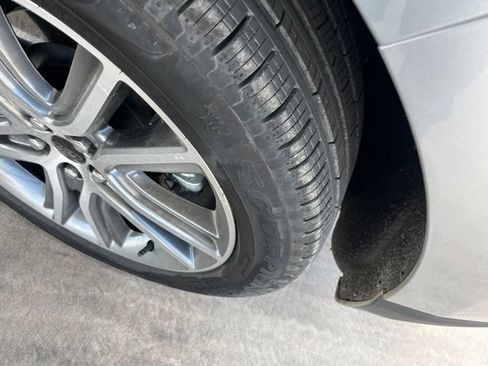Used 2024 Ford Edge Titanium AWD/4WD image 7