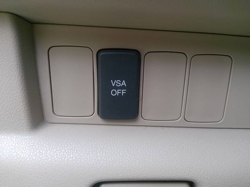 Used 2011 Honda Pilot EX-L image 22