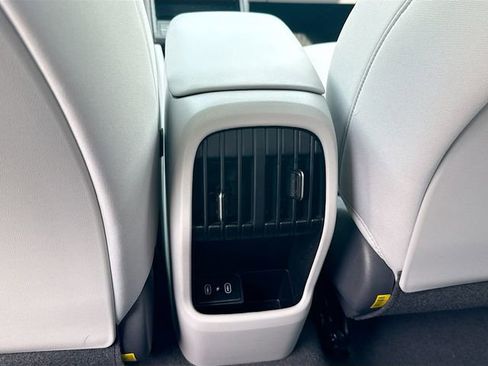 Certified 2024 Hyundai Kona SEL w/ Convenience Package FWD image 24