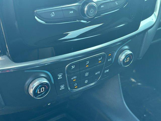 Used 2023 Chevrolet Traverse LT FWD image 28