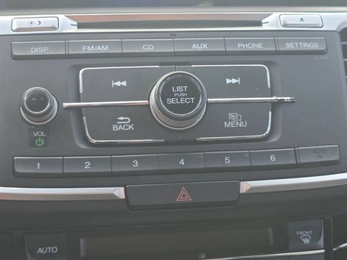 Used 2017 Honda Accord Hybrid Sedan image 31