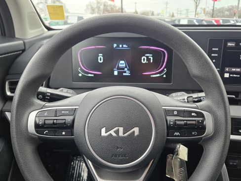 Used 2024 Kia Sportage LX image 30