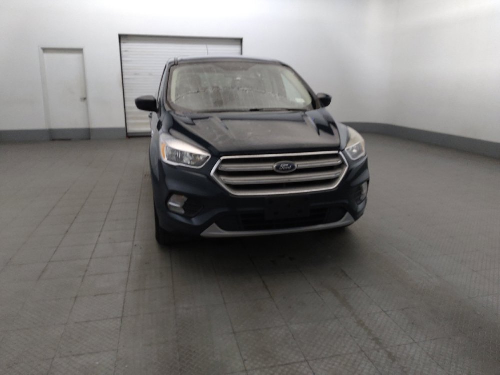 Used 2019 Ford Escape SE FWD image 14