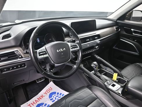 Certified 2022 Kia Telluride SX w/ SX Prestige Package image 14