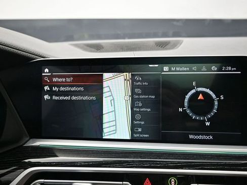 Used 2022 BMW X7 xDrive40i w/ M Sport Package AWD/4WD image 27