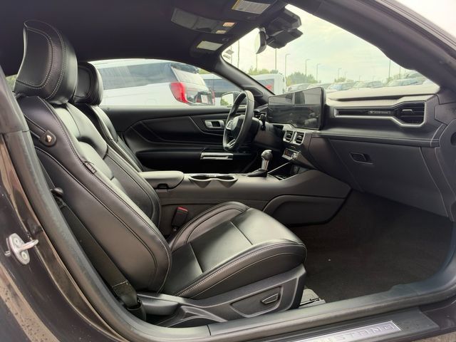 Used 2024 Ford Mustang Premium RWD image 9