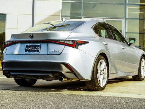 Used 2023 Lexus IS 300 w/ Comfort Package RWD image 12