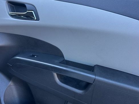 Used 2012 Chevrolet Sonic LTZ image 17