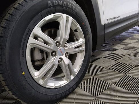 Used 2022 GMC Terrain SLE w/ Driver Convenience Package AWD/4WD image 31