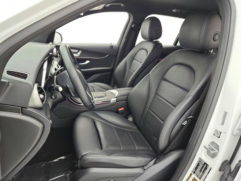 Certified 2020 Mercedes-Benz GLC 300 image 12