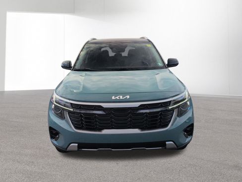 New 2026 Kia Seltos S AWD/4WD image 2