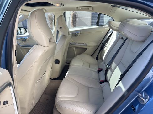 Used 2014 Volvo S60 T5 image 29