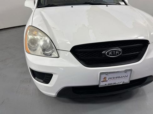 Used 2008 Kia Rondo LX w/ Convenience Pkg FWD image 25