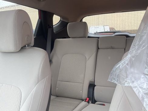 Used 2016 Hyundai Santa Fe Sport image 11