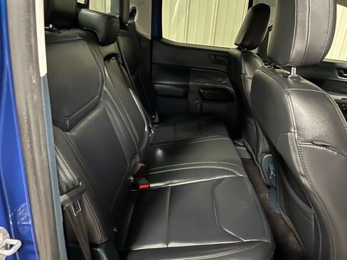 Used 2023 Ford Maverick Lariat w/ Lariat Luxury Package image 22