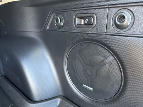 Used 2023 Subaru Forester Limited image 29