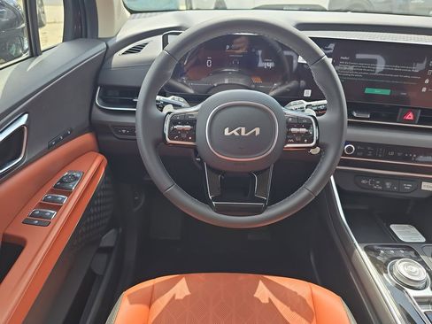 New 2026 Kia Carnival EX FWD image 14