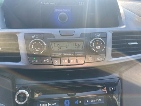 Used 2017 Honda Odyssey EX-L image 13