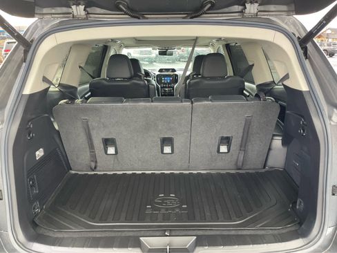 Used 2021 Subaru Ascent Touring w/ Popular Package #2A image 10