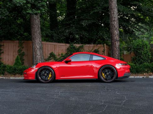 Used 2024 Porsche 911 GT3 RWD image 2