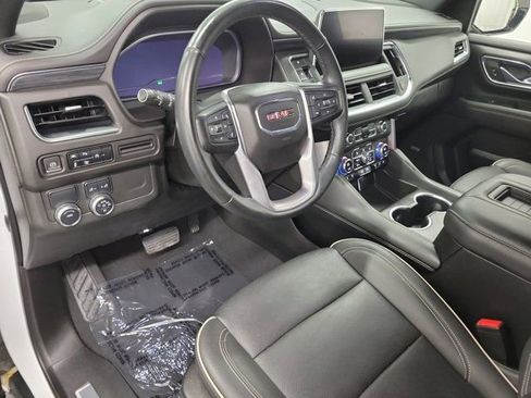 Used 2023 GMC Yukon XL SLT w/ SLT Luxury Package RWD image 20
